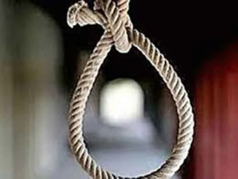 Amritsar News: मां की तबीयत खराब होने के डर से अमृतसर में दो बहनों ने एक साथ खुदकुशी की