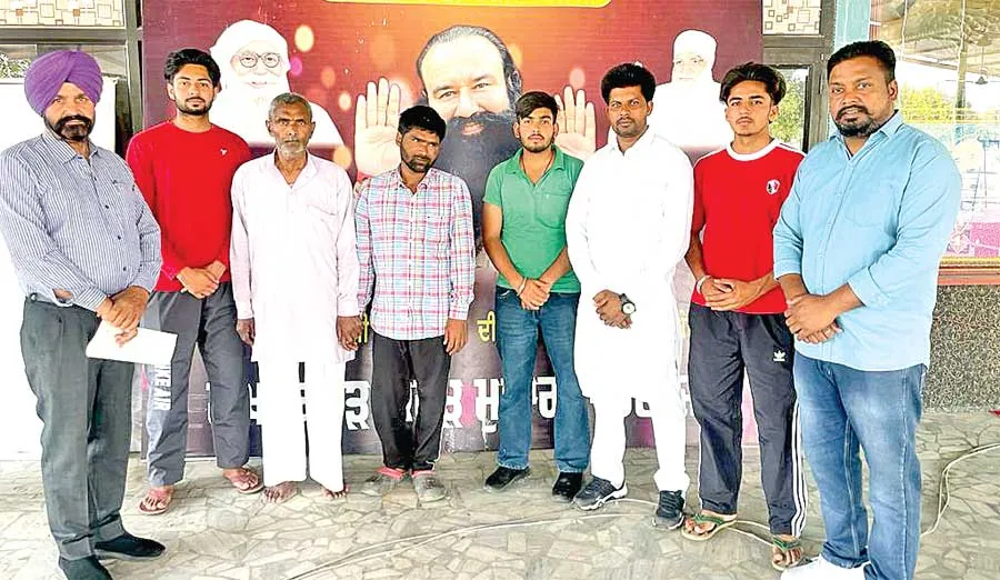 ढाई साल से गुम बरेली के युवक को परिजनों से मिलवाया