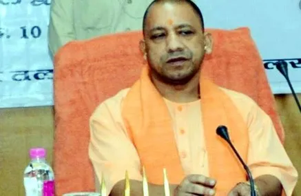इलाज में पैसे को नहीं बनने देंगे बाधा: योगी