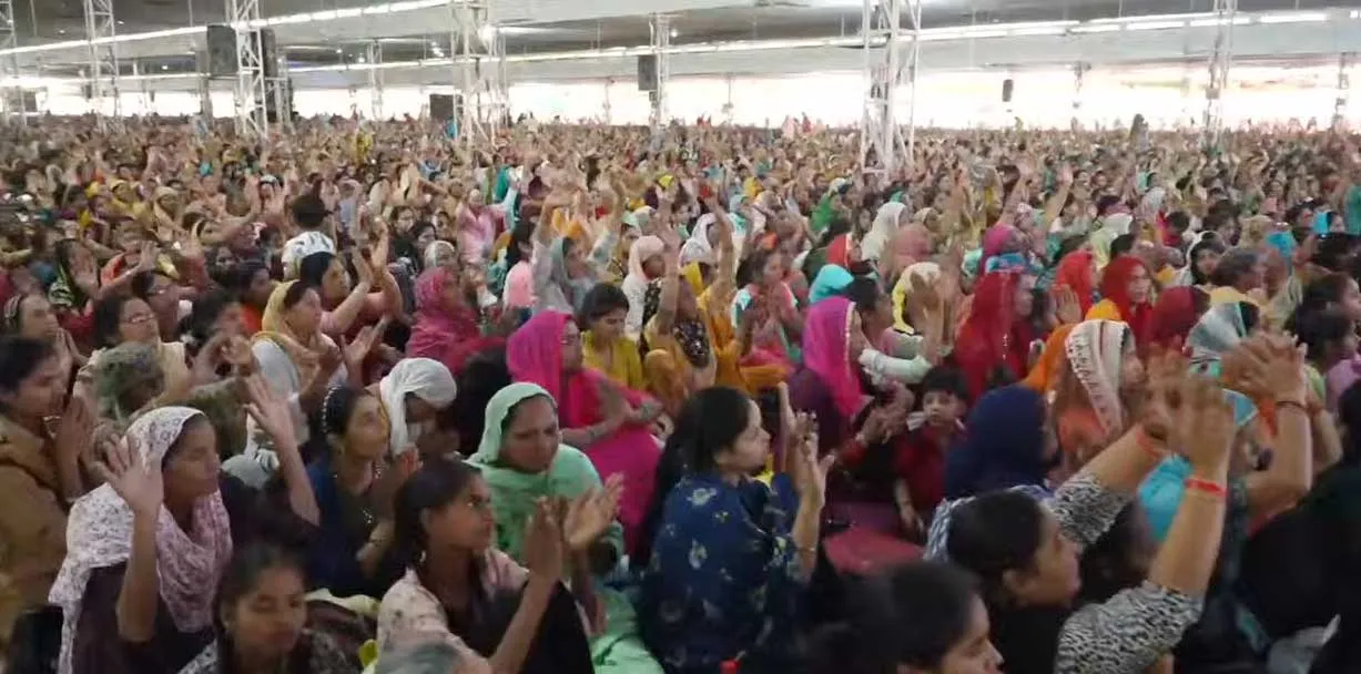 157 Welfare works: पूज्य गुरु जी ने शुरू करवाया मानवता भलाई कार्य