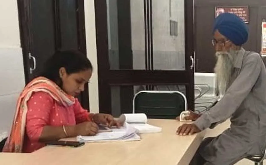 लोगो के लिए वरदान साबित हो रहे नए खुले आम आदमी क्लिनिक सिविल सर्जन