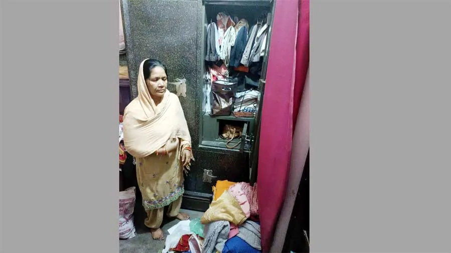 घर में चोरों ने बोला धावा, लाखों के गहने चोरी