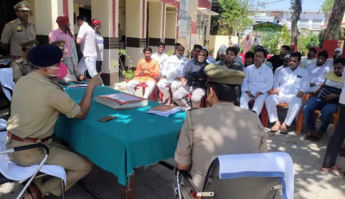 शोभायात्रा में अस्त्र-शस्त्रों के प्रदर्शन पर रहेगा प्रतिबंध: एएसपी