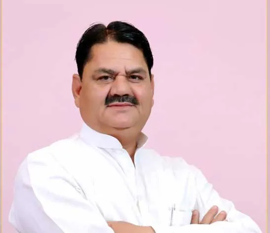 सपा ने अयूब मलिक को दादरी नगर पालिका से चेयरमैन के पद पर प्रत्याशी घोषित किया