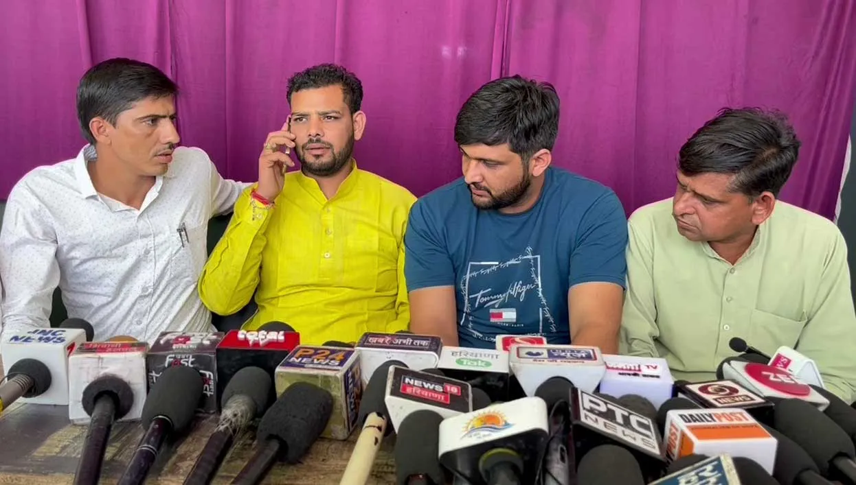 क्या विधायक बिना पैसा खर्च किए बनते हैं : सरपंच