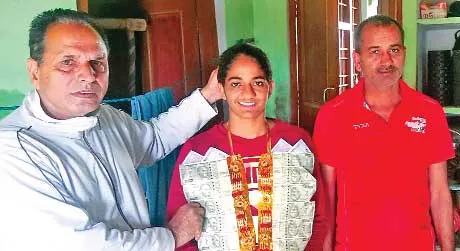 गजब: Bhiwani की लड़की ने चमकाया देश का नाम, जीता स्वर्ण पदक