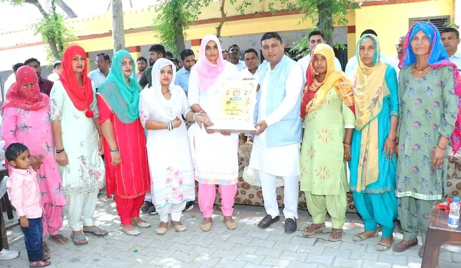 कान्हाखेड़ा गाँव के खिलाड़ियों को किया गया सम्मानित, विधायक ने कार्यक्रम में की शिरकत