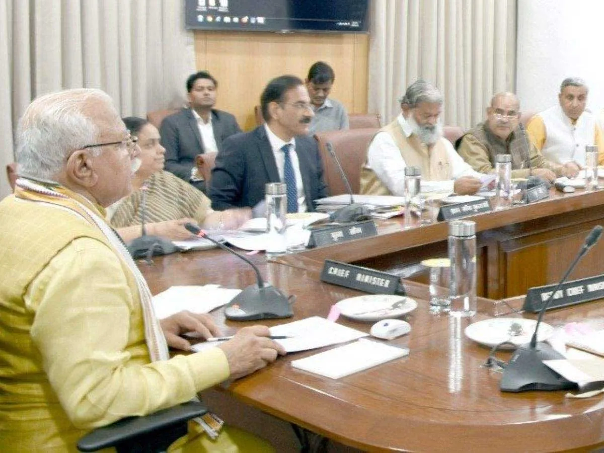 Haryana Cabinet Meeting: हरियाणा कैबिनेट में मीटिंग में लिए बड़े फैसले, ग्रुप सी और ग्रुप डी की भर्ती में आधार जरूरी