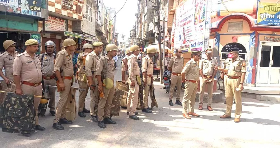 कैराना में एएसपी ने संभाला मोर्चा, अलर्ट रहा पुलिस-प्रशासन