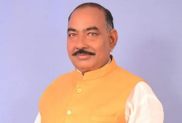 कैराना में सेठपाल व कांधला में नरेश को मिली कमल खिलाने की जिम्मेदारी