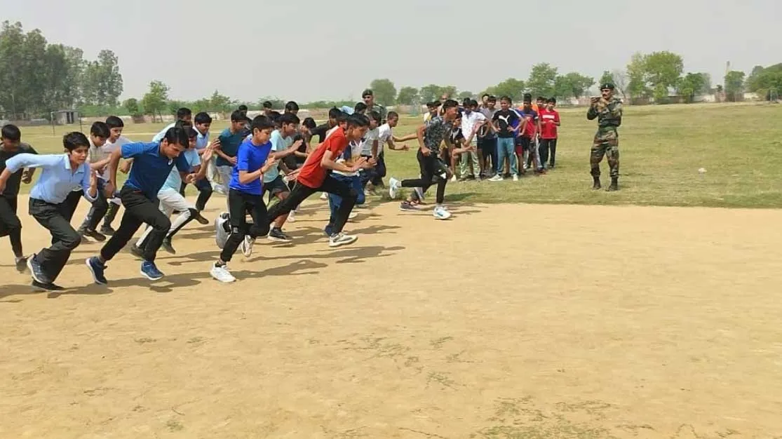 एन सी सी विंग में प्रवेश हेतु संपन्न हुई शारीरिक दक्षता एवं साक्षात्कार