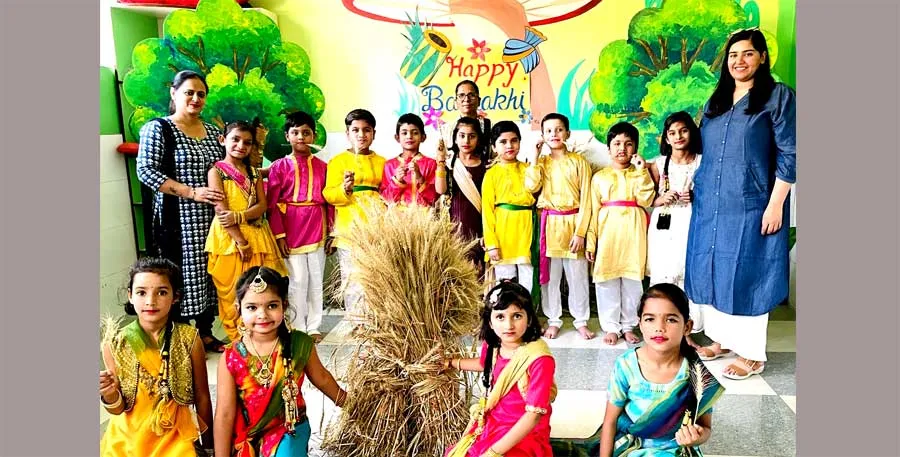 प्रताप स्कूल में बैसाखी व डॉ भीमराव आंबेडकर जयंती मनाई