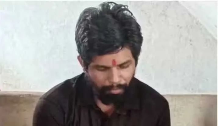 अजीबो गरीब मामला: दो साल पहले कोरोना मृत घोषित व्यक्ति जिंदा घर लौटा