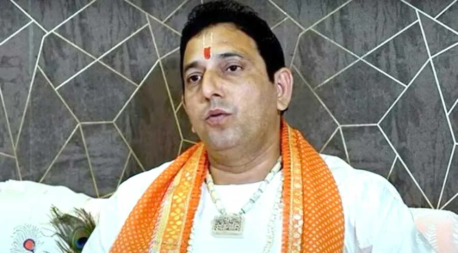 तीन हजार के फ्रॉड का आरोपी राधेश्याम बना अध्यात्म गुरु