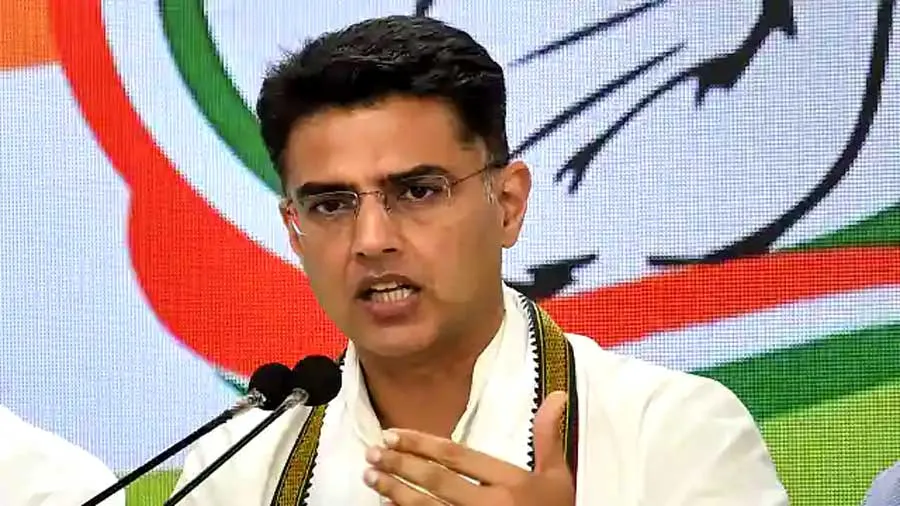 अपनी ही सरकार के खिलाफ अनशन पर बैठेंगे पायलट
