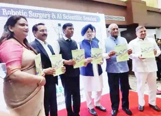 स्वास्थ्य मंत्री एवं केंद्रीय राज्य मंत्री वीके सिंह ने किया  यशोदा हॉस्पिटल कौशांबी में रोबोटिक सर्जरी विभाग का  शुभारंभ