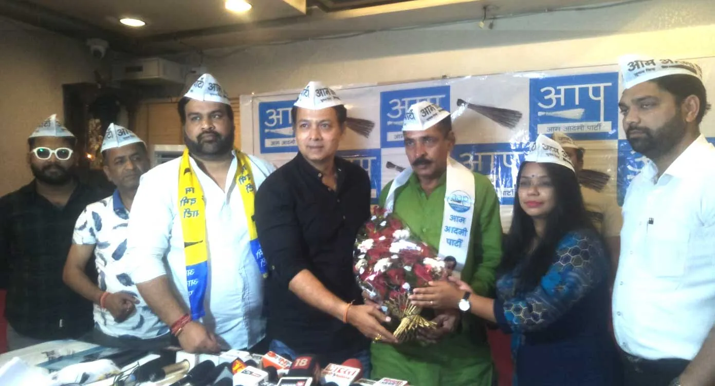 कांग्रेस के पार्षद जाकिर सैफी  हुए “आप” के