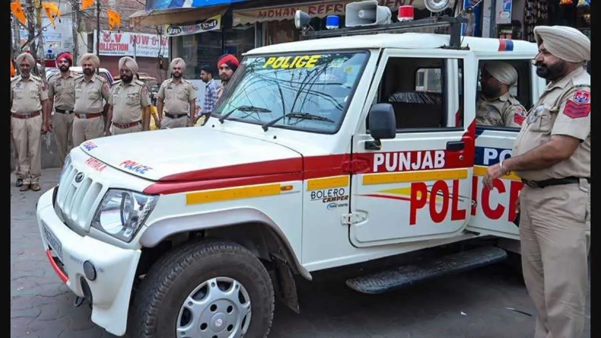 Amritsar News: अमृतसर में धमाका, कई तीर्थयात्री घायल हुए | Amritsar Attack