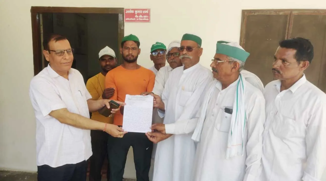 भारतीय किसान यूनियन असली ने राष्ट्रपति को संबोधित ज्ञापन एसडीएम को सौंपा