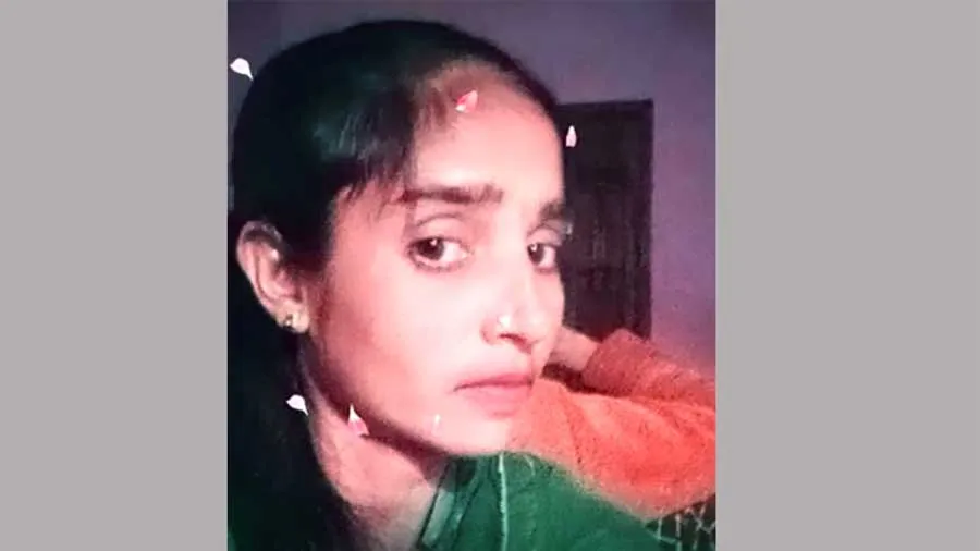 घर में चल रही थी शादी की तैयारी, 5 दिन पहले लड़की की मौत