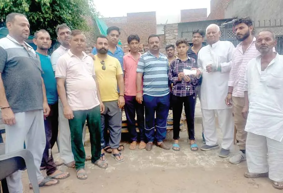 Bhiwani:  जरूरतमंद खिलाड़ी की मदद के लिए बढ़ाए हाथ