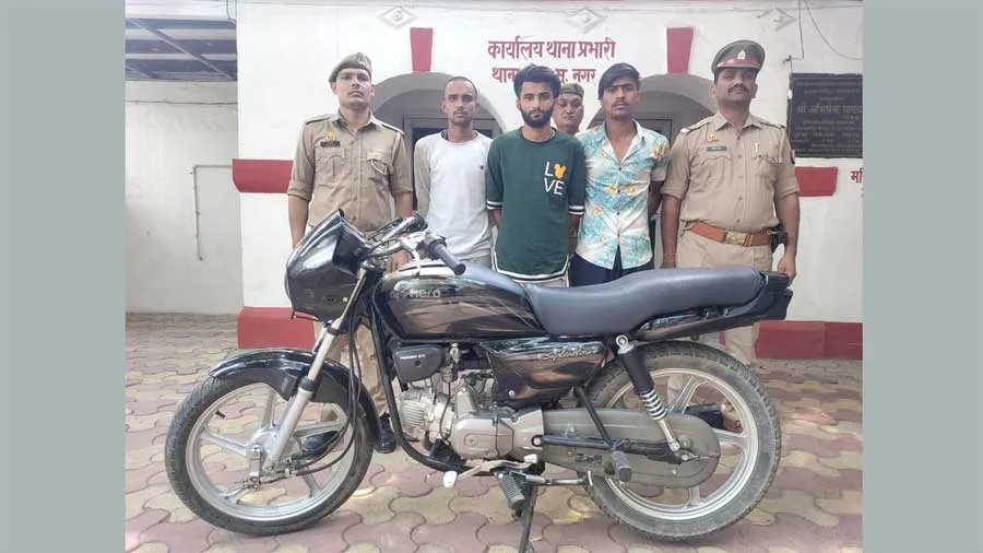 बाइक चुराने वाले तीनों आरोपी गिरफ्तार, जेल भेजा