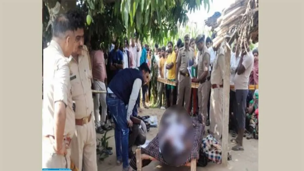 टृयूवैल पर सो रहे साहूकार किसान की लाठी डंडों से पीटने के बाद गला घोंट कर बेरहमी से हत्या