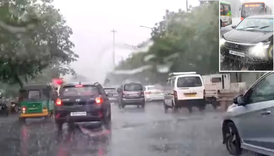 Delhi Weather: अचानक हुई बारिश से सर छिपाते नजर आए प्रदर्शनकारी