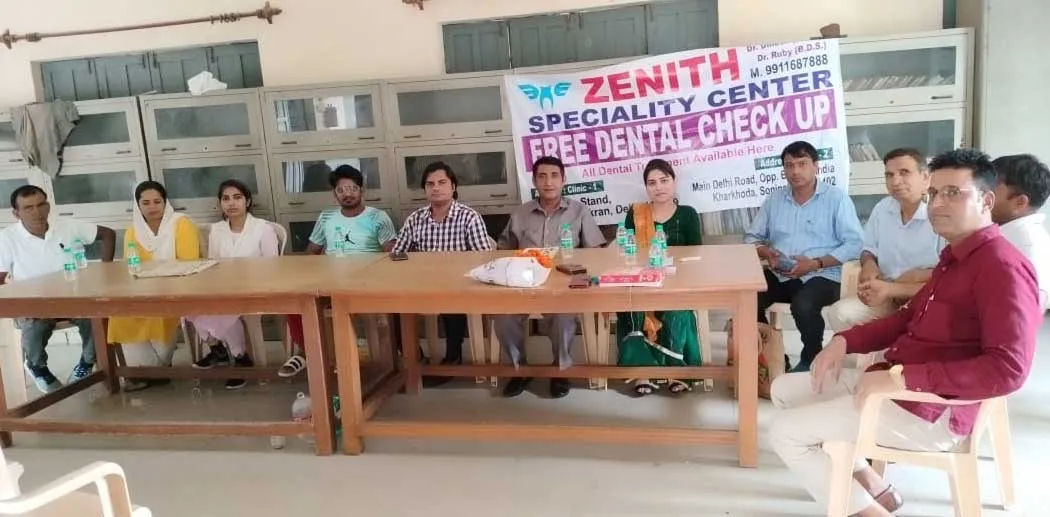 मंडोरा गांव में लगाया फ्री हेल्थ चेकअप कैंप