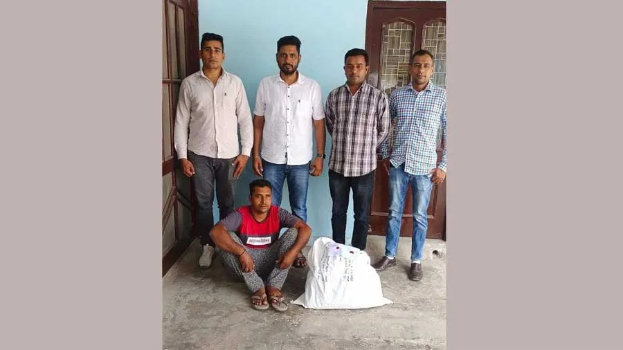 धमतान साहिब गांव से 7 किलो गांजा सहित एक आरोपी काबू