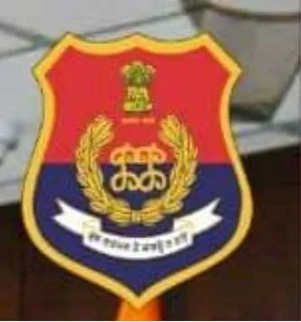 जलालाबाद में अवैध खनन के खिलाफ कार्रवाई, पिता-पुत्र समेत 3 गिरफ्तार किए