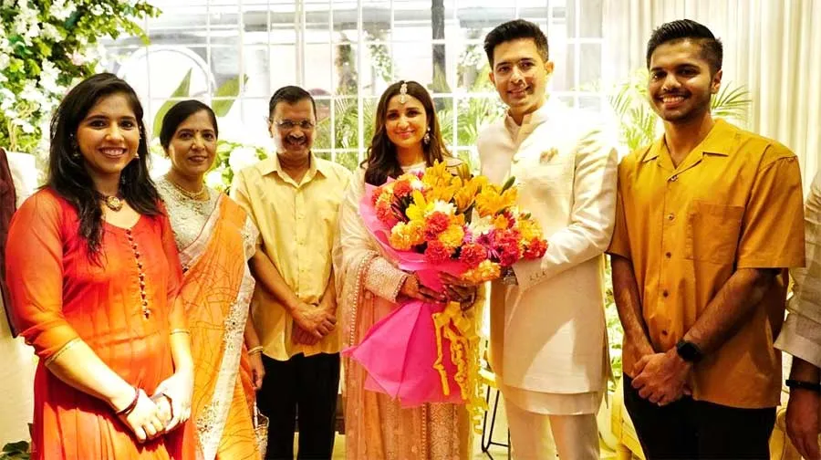 परिणीति चोपड़ा से ज्यादा राघव चड्ढा की अंगूठी ने लूटी लाइमलाइट, इतनी है कीमत