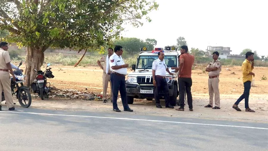 नियमों की उल्लंघना करने पर काटे गए चालान