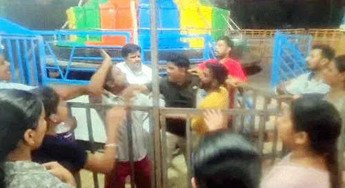 अबोहर में 30 फुट ऊंचा झूला गिरा