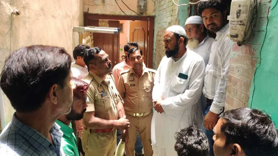 मिस्त्री ने फांसी लगाकर की आत्महत्या, पंखे पर लटका मिला शव