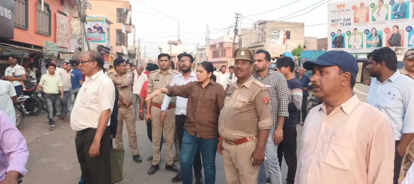 नगर में अतिक्रमण पर चला पीला पंजा अतिक्रमणकारियों में मचा हड़कंप