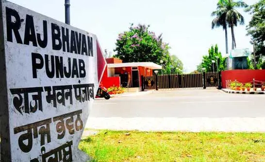 अकाली-बसपा से नाराज राज्यपाल दफ्तर, कुलपति के बिल मौके सरकार के पक्ष में थी दोनों पार्टियां