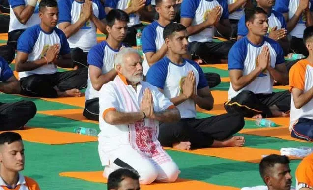 International Yoga Day: PM Modi ने योगा दिवस पर America से वीडियो संदेश पर दिए योग के मंत्र