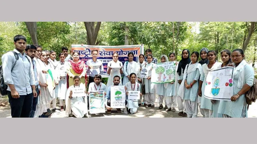 पथिक स्वयंसेवियों ने पर्यावरण संरक्षण की ली शपथ