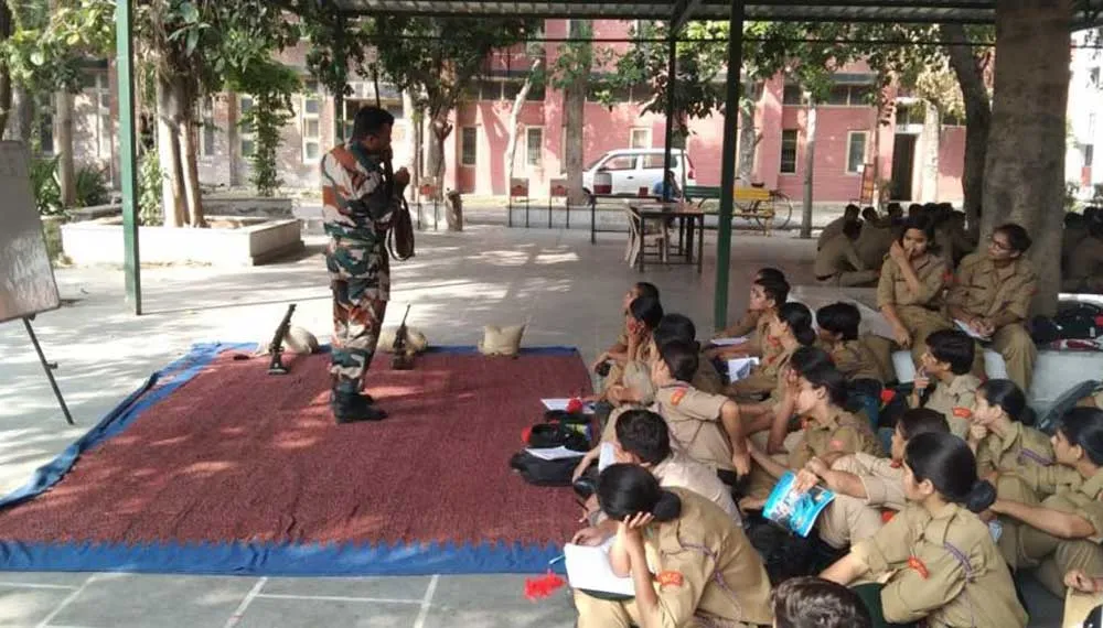 एनसीसी के वार्षिक प्रशिक्षण कैंप में 400 कैडेट ने लिया भाग
