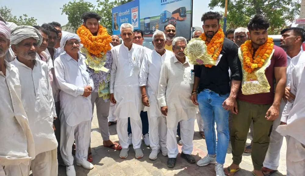 ग्रामीण मिट्टी में कड़ी मेहनत कर युवा कर रहे अपने गांव व प्रदेश का नाम रोशन-पूर्व विधायक पदम दहिया