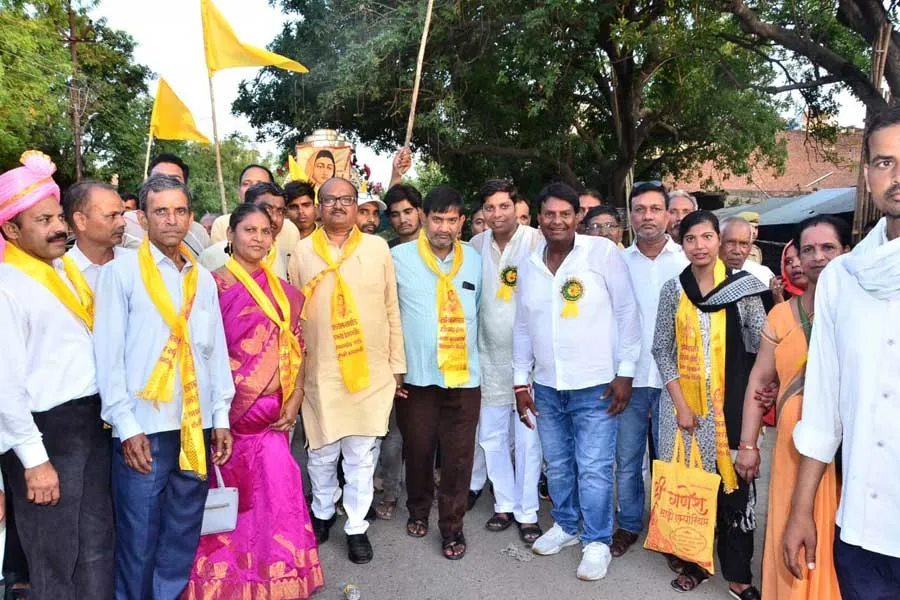 अहिल्याबाई होलकर जयंती मना कर किया स्वागत सम्मान निकाली शोभायात्रा