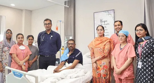 सीके बिरला अस्पताल की टीम ने दी चौथे स्टेज के कैंसर को मात