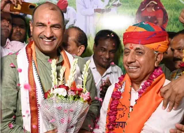 BJP Kisan Morcha: हजारों कार्यकतार्ओें की मौजूदगी में भागीरथ चौधरी ने संभाला पदभार