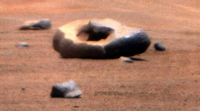 Donut Rocks: मंगल पर अमंगल की आशंका से वैज्ञानिक हैरान!