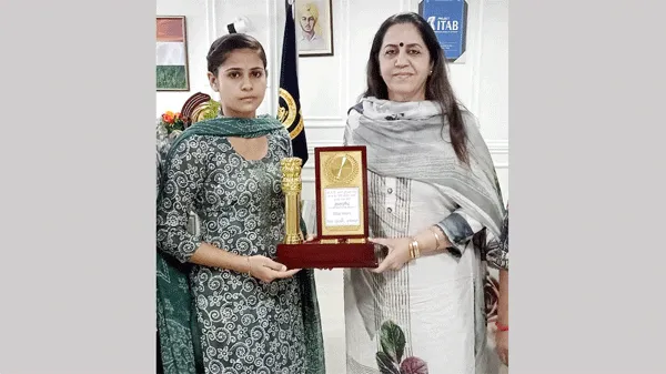 फाजिल्का की बेटी ने पूरे प्रदेश में सुमन ने ईटीटी परीक्षा में किया टॉप