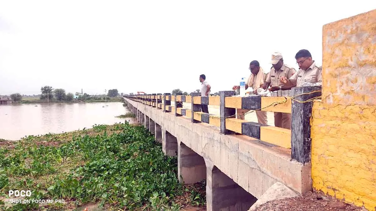 इतिहास में पहली बार घग्गर साइफन से आईजीएनपी में छोड़ा पानी, लापरवाही पर जेईएन निलंबित