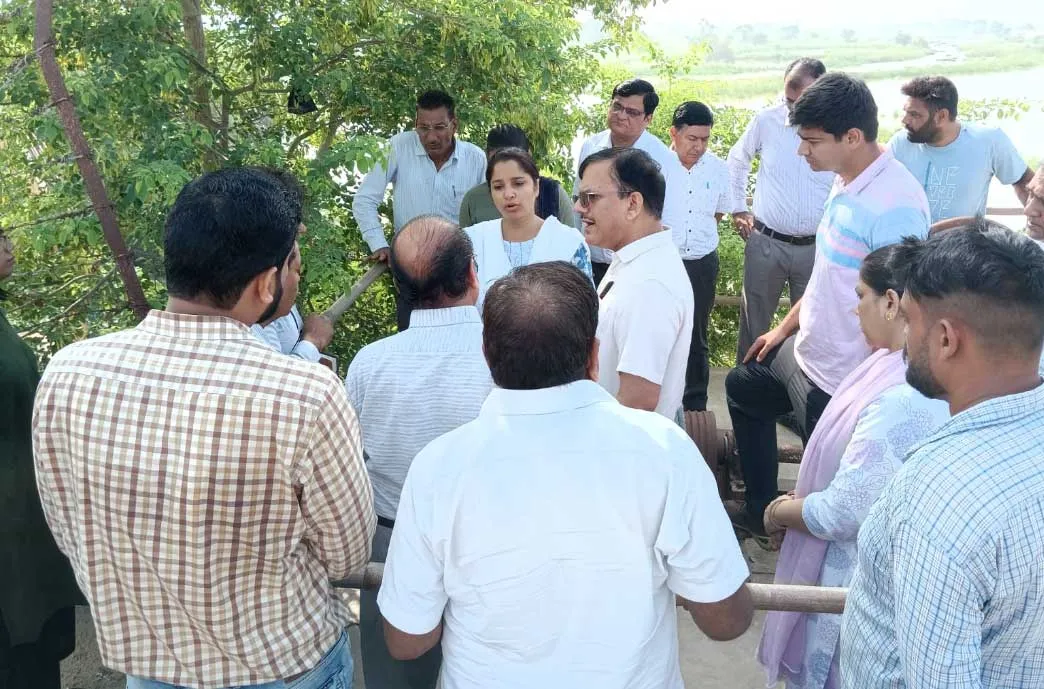 घग्घर नदी में बढ़ रही पानी कि मात्रा, हाई अलर्ट पर प्रशासन