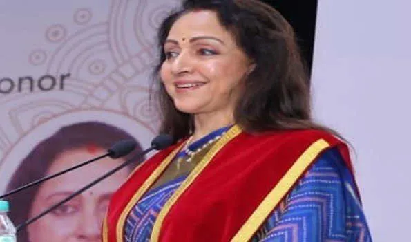 हेमा मालिनी ने सात हजार बच्चों के लिए की रसोई की शुरूआत
