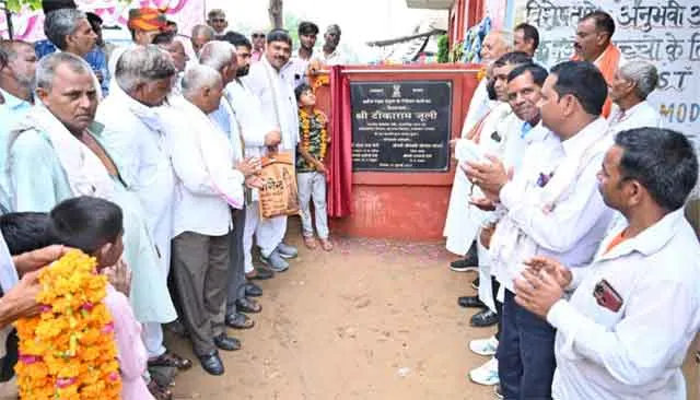 राज्य सरकार ने विभिन्न क्षेत्रों में विभिन्न कार्य किए : जूली